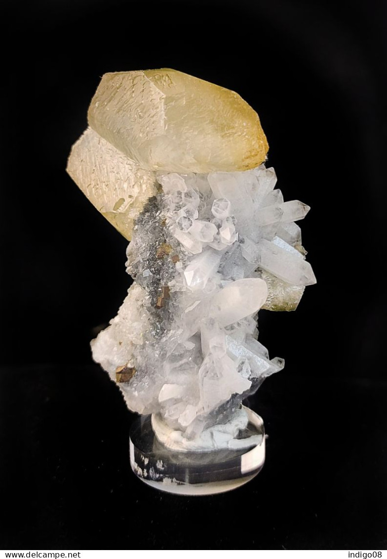 Calcite Miel Et Quartz Chine - Mineralien