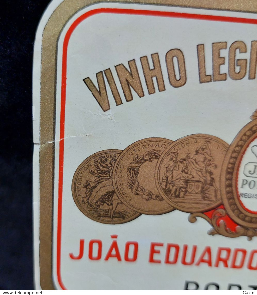 C7/1 -  Rótulo * Vinho  Legitimo Do Porto * João Eduardo Dos Santos *  Portugal - Bebidas