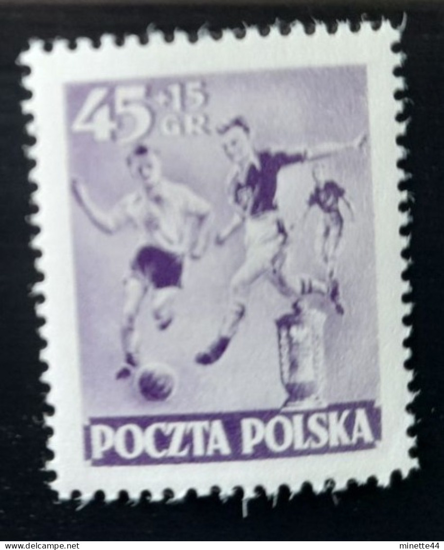 POLOGNE POLSKA 1952  MNH**   FOOTBALL FUSSBALL SOCCER  CALCIO VOETBAL FUTBOL FUTEBOL FOOT - Unused Stamps