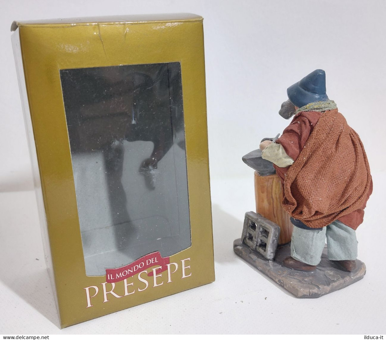 57610 Pastorello Mondo Del Presepe De Agostini - Fabbro - H. 12 Cm - Presepi