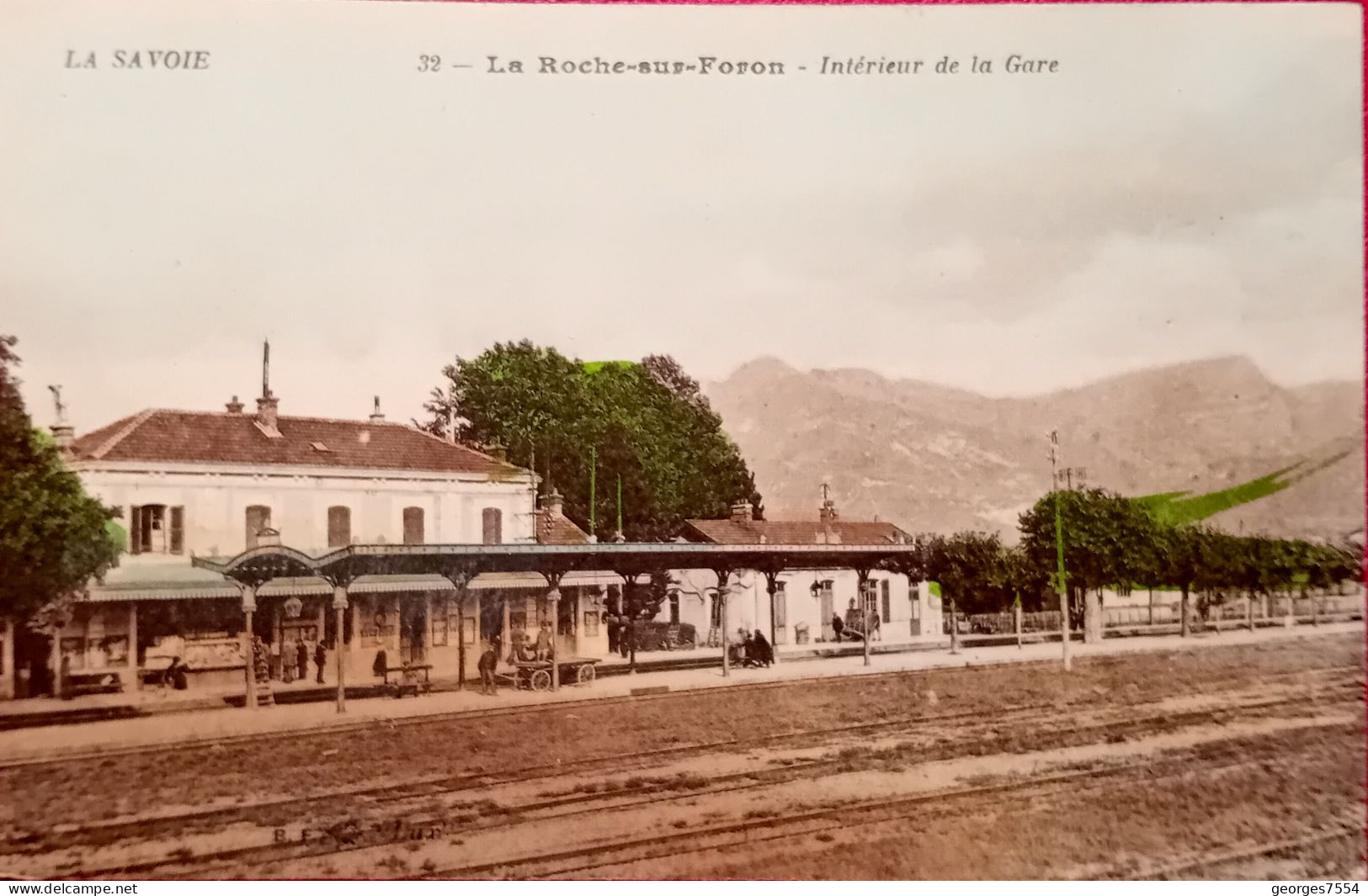 74 - LA ROCHE SUR FORON - INTERIEUR DE LA GARE - La Roche-sur-Foron