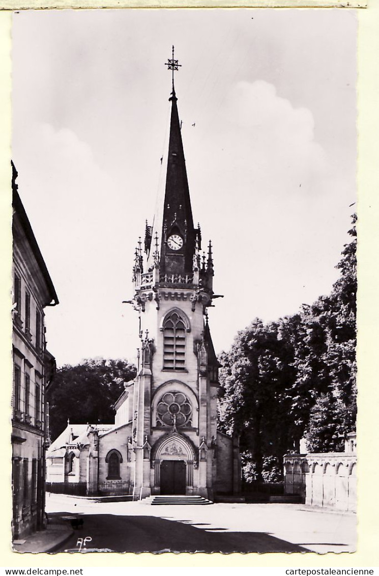 2391 / ⭐ VIGNY 95-Val-d'Oise Place EGLISE St SAINT MEDARD CPSM 1950s ¤ Véritable Photo Bromure KLEIN MEULAN 9.005 - Vigny