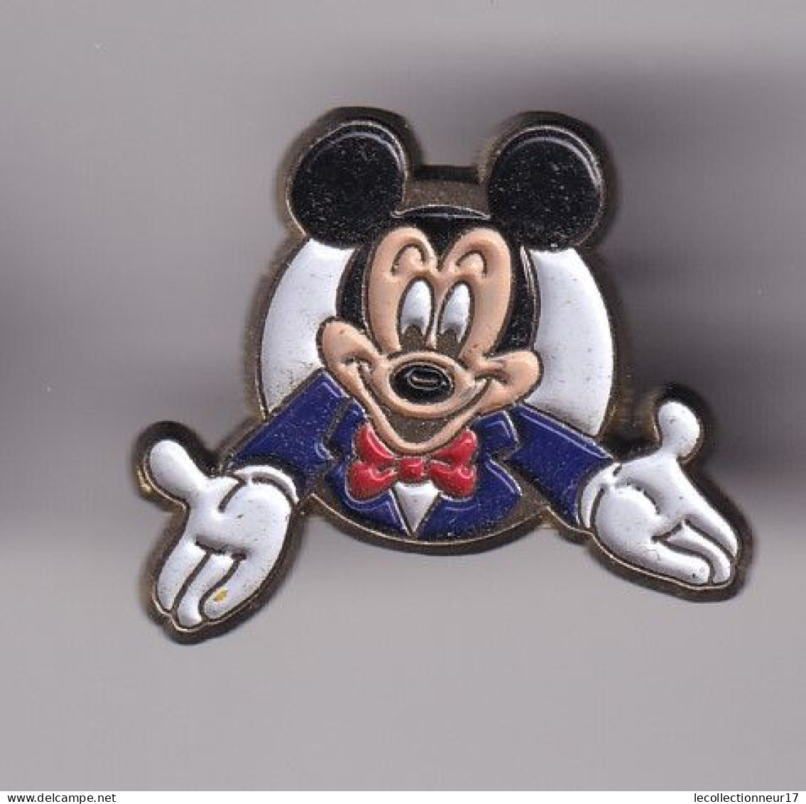 Pin's  Disney Esso Mickey AB Réf 8570 - Arthus Bertrand