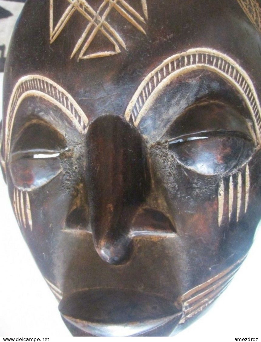 Afrique Ancien Masque Tchokwe - Angola Cheveux De Bambou (et) - Afrikanische Kunst