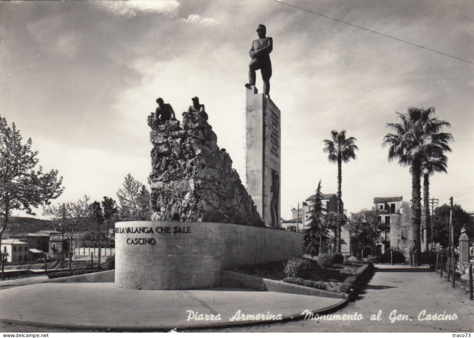 PIAZZA  ARMERINA  /  Monumento Al Generale Cascino  _ Viaggiata - Enna