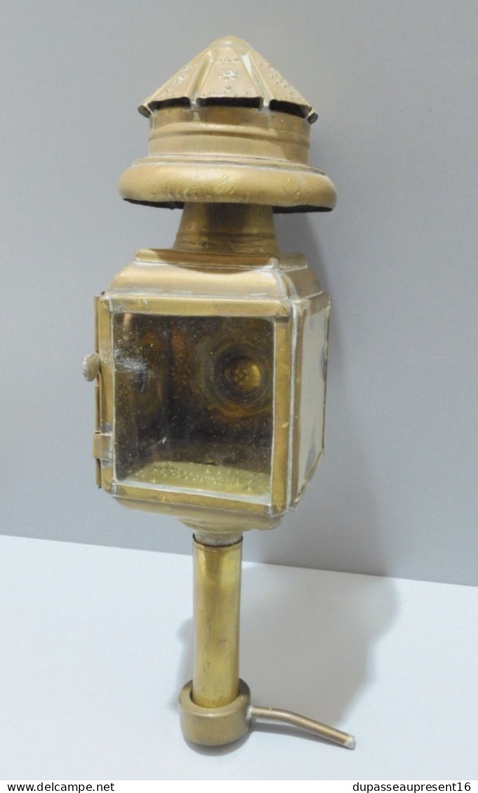 -ANCIENNE LAMPE LANTERNE à BOUGIE  Laiton ARTISANALE AFRIQUE Du NORD Déco XXe    E - Luminarie E Lampadari