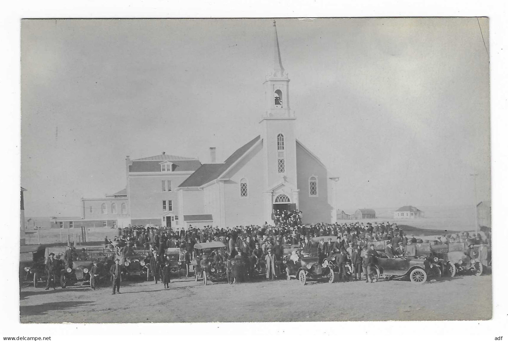 N°2 RARE CPA CARTE PHOTO TRES ANIMEE PONTEIX, SORTIE DE MESSE, ANCIENNES AUTOS VOITURES AUTOMOBILES TACOTS, CANADA - Sonstige & Ohne Zuordnung