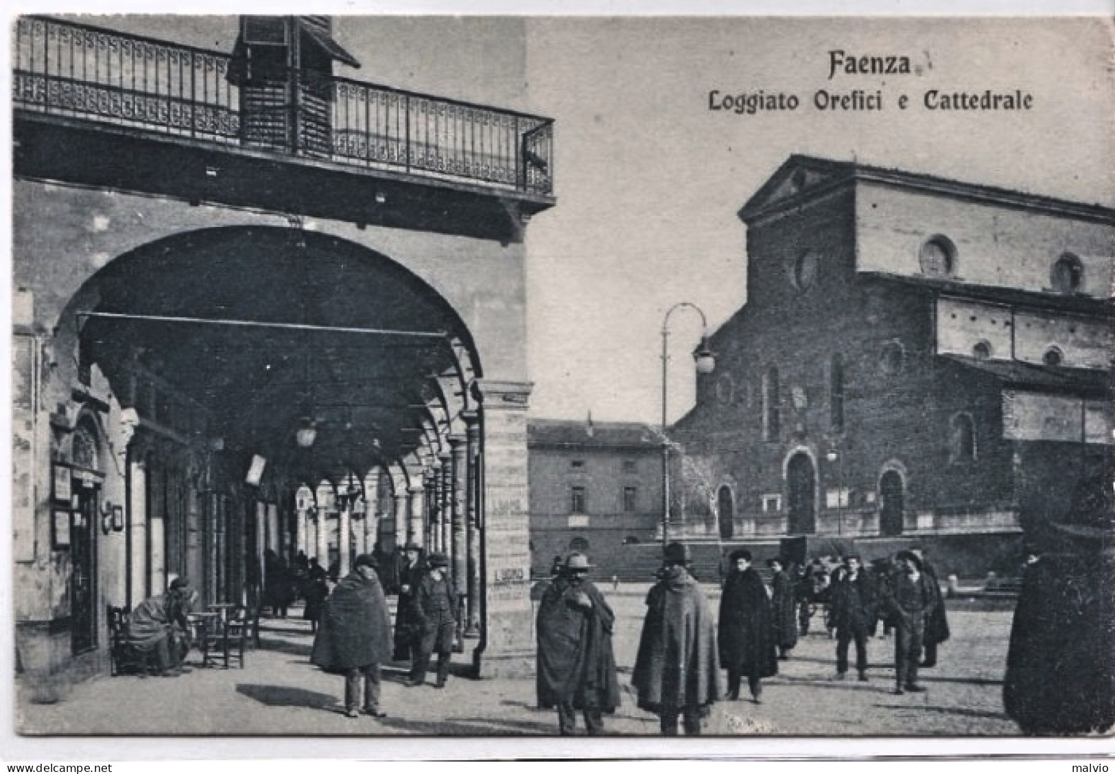 1920-circa-Faenza (Ravenna) Loggiato Orefici E Cattedrale Animata - Faenza