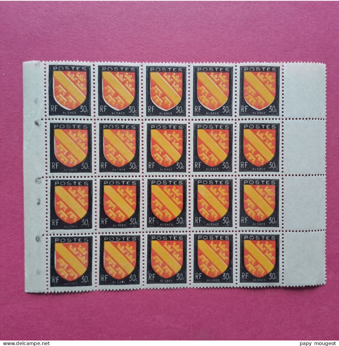 N°756 30 C. Armoiries D'Alsace - Morceau De Feuille De 20 Timbres Avec Inter-panneau Neuf ** - 1941-66 Armoiries Et Blasons