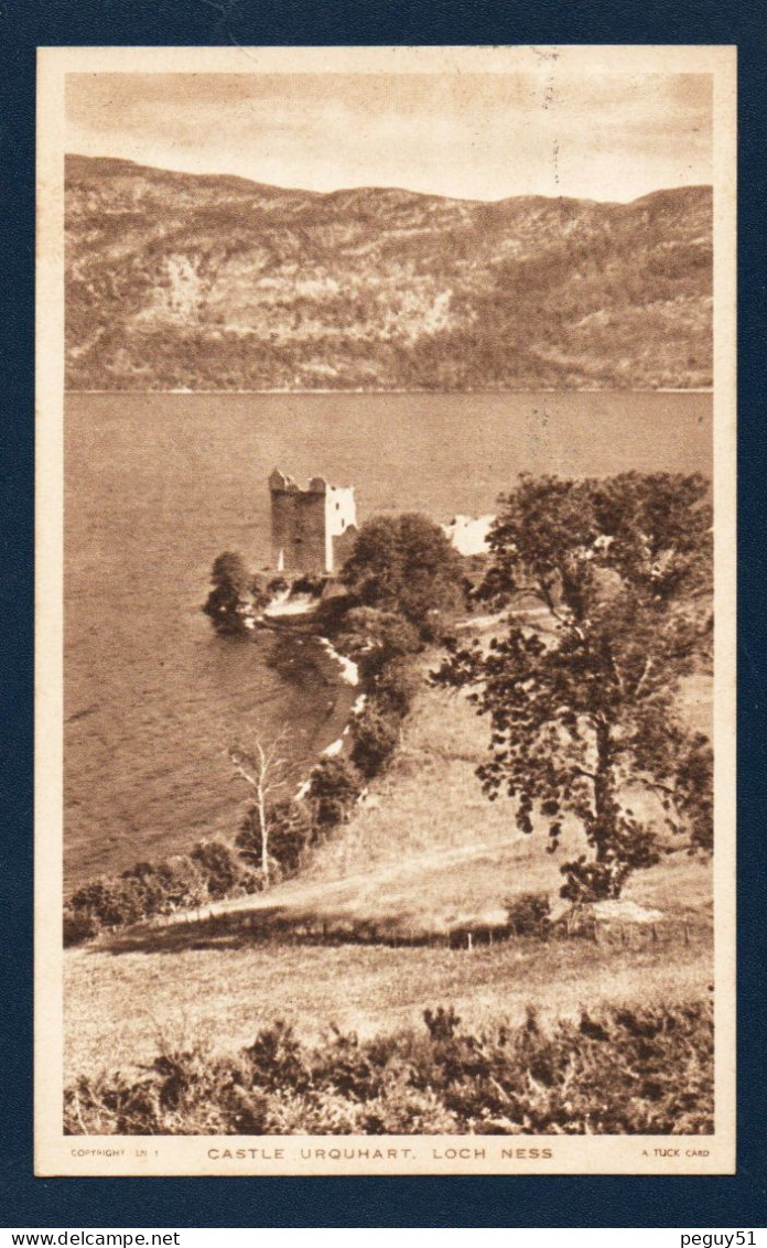 Royaume-Uni. Ecosse. Highlands. Lac Loch Ness. Ruines Du Château D'Urquhart, Tour Grant Près De Drumnadrochit. - Inverness-shire