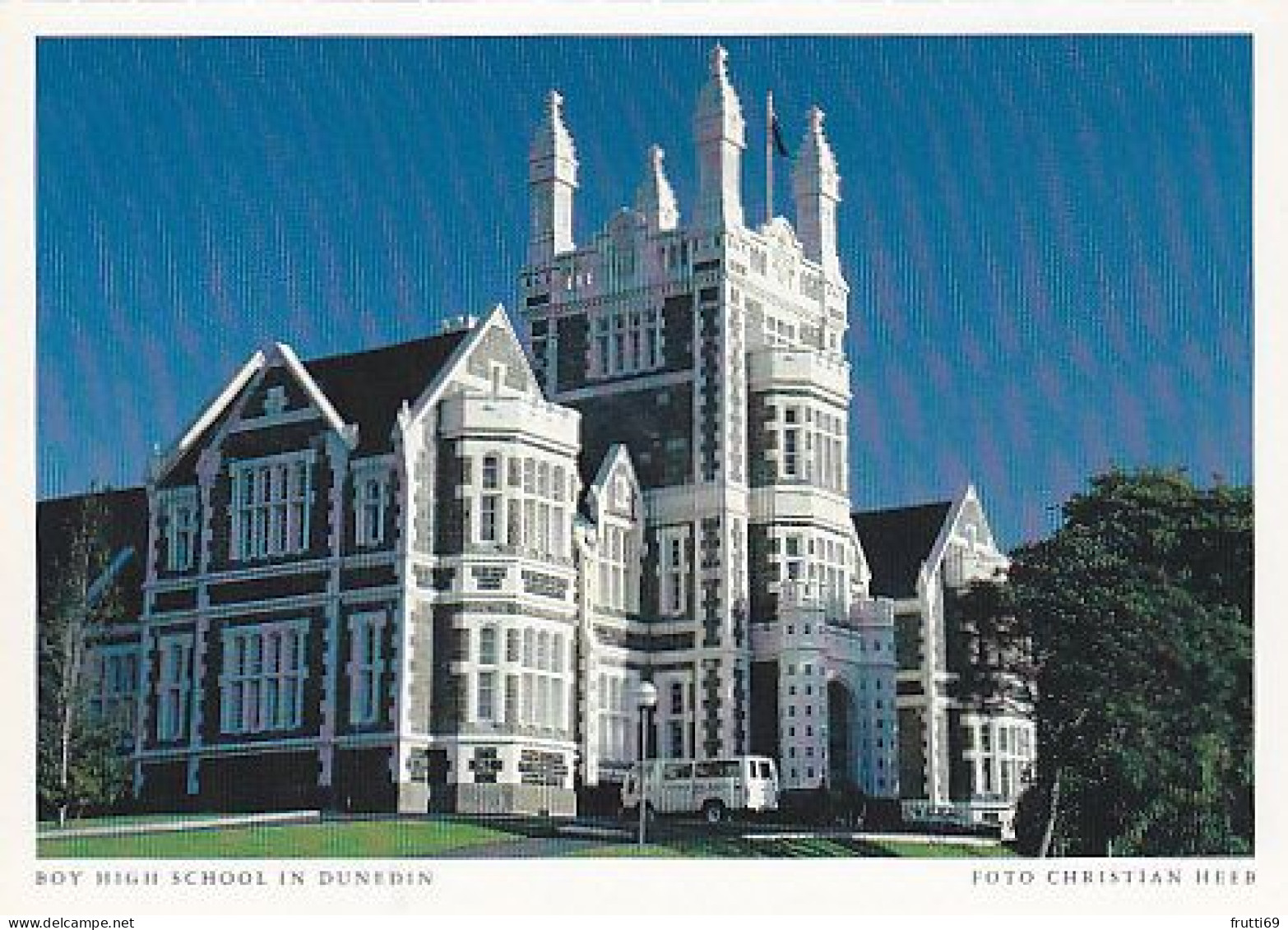 AK 206711 NEW ZEALAND - Boy High School In Dunedin - Nouvelle-Zélande