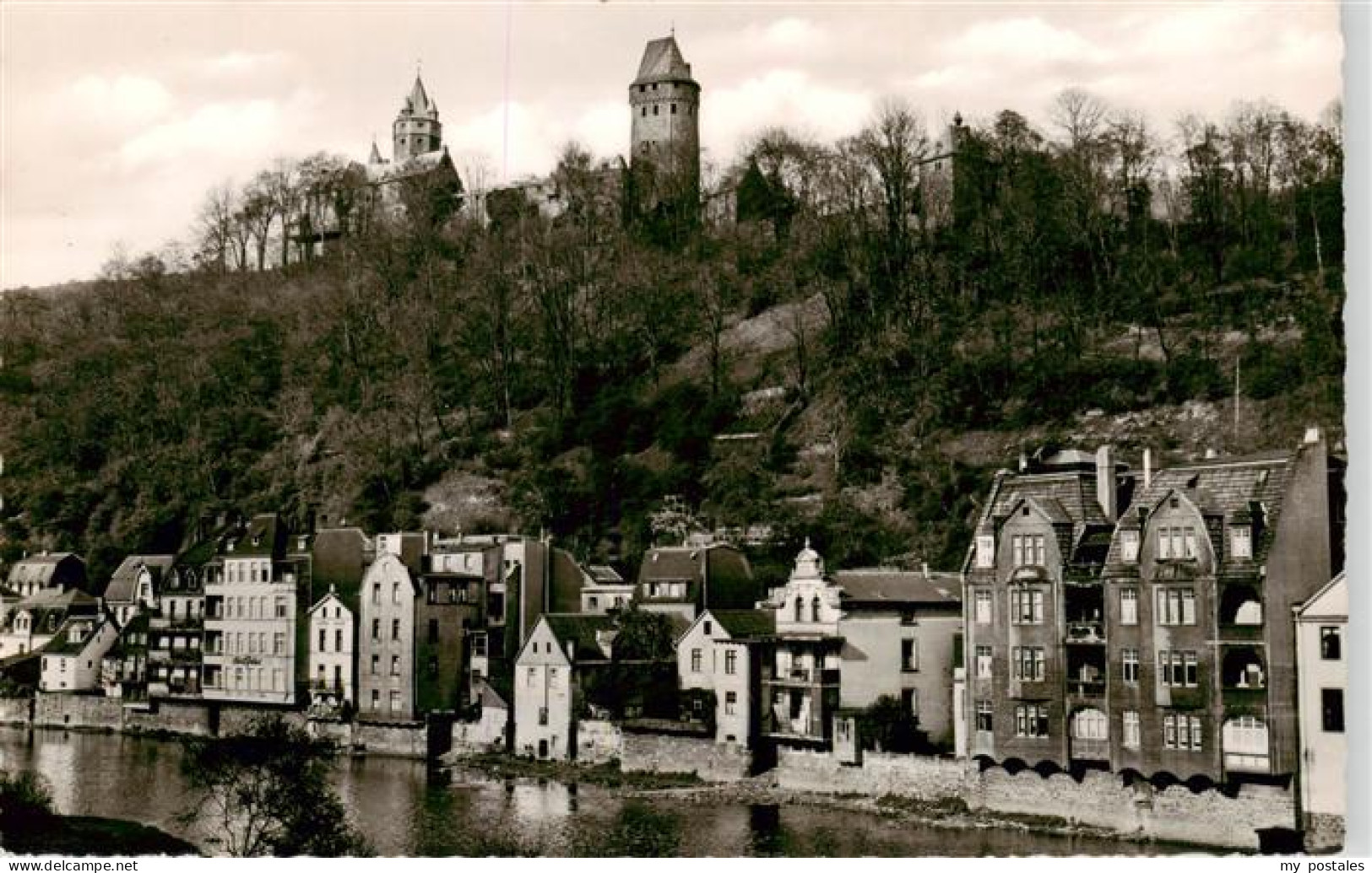 73881739 Altena Lenne Panorama Mit Schloss Und Kirche Altena Lenne - Altena