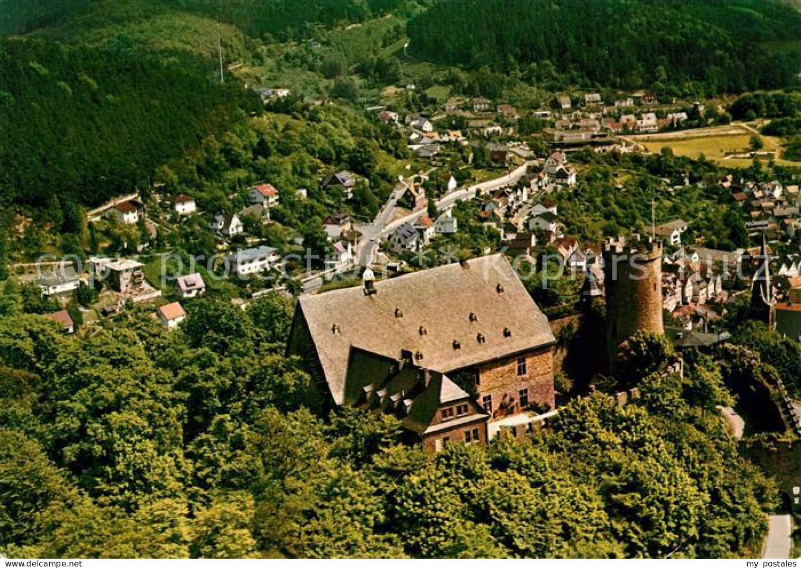 73214343 Biedenkopf Schloss Fliegeraufnahme Biedenkopf - Biedenkopf