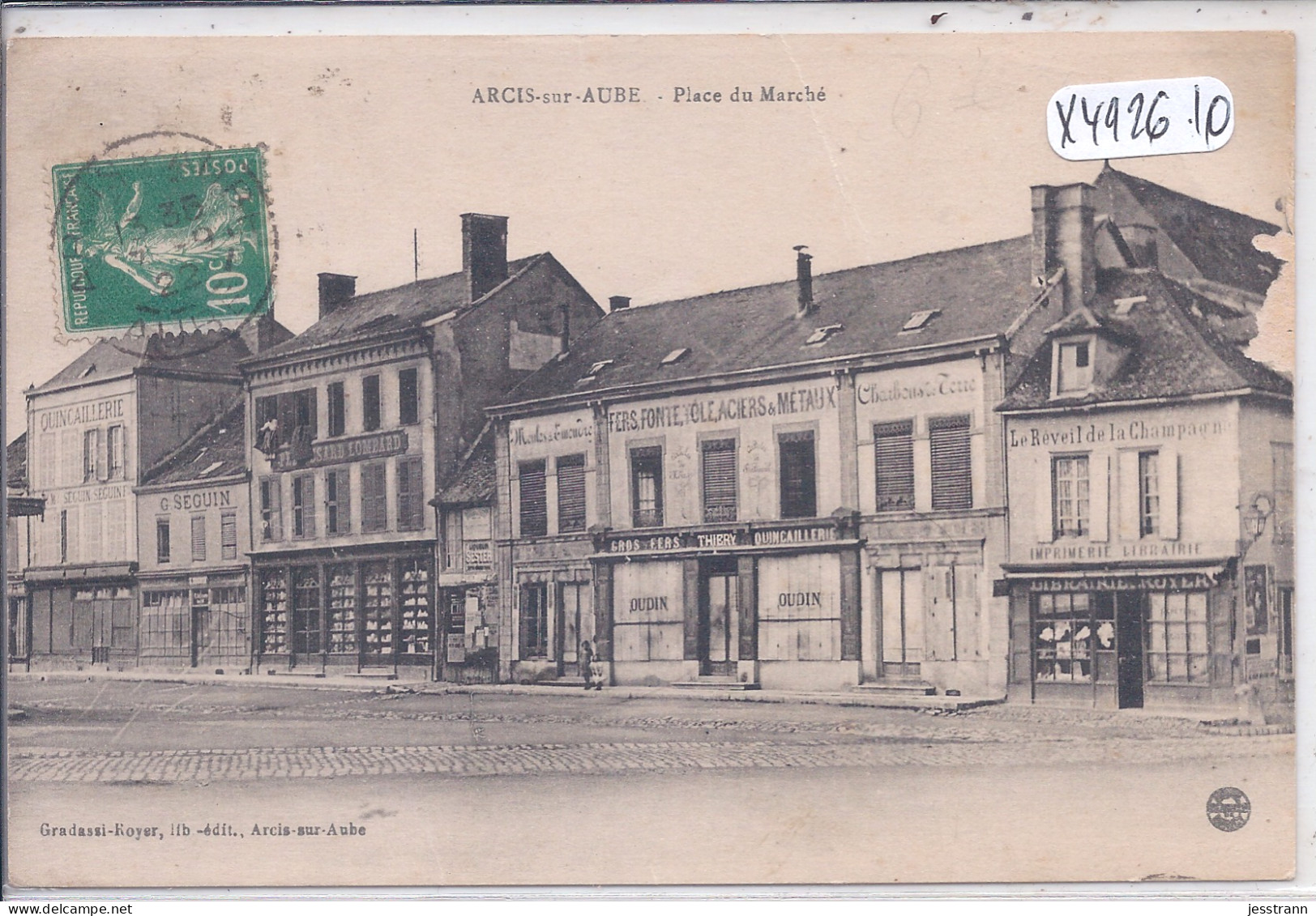 ARCIS-SUR-AUBE- PLACE DU MARCHE- LES COMMERCES - Arcis Sur Aube