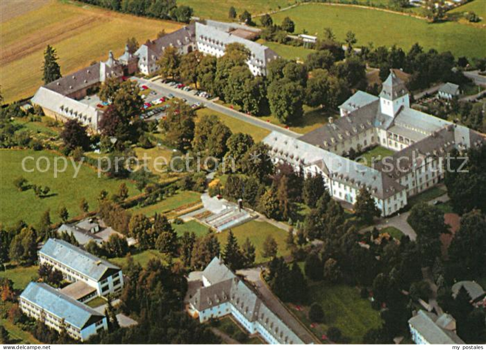 73209964 Grafschaft Sauerland Fachkrankenhaus Kloster Grafschaft Fliegeraufnahme - Schmallenberg