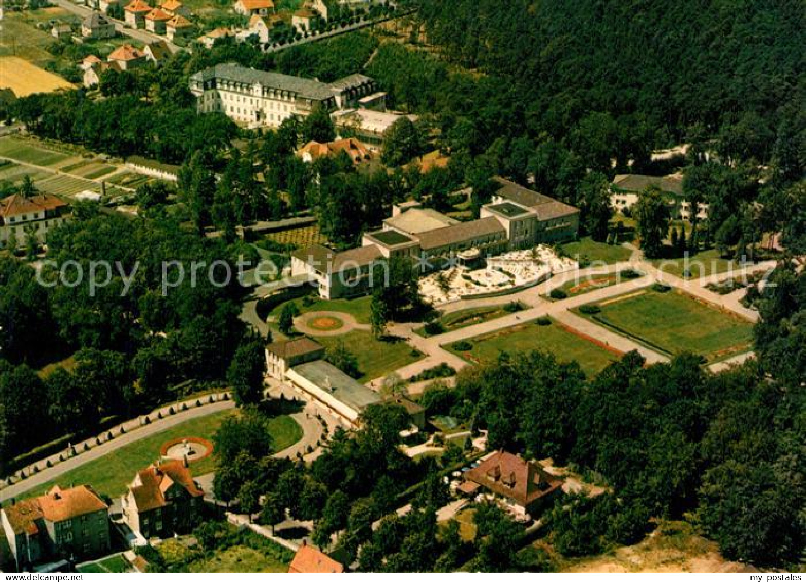 73209885 Bad Lippspringe Schloss Fliegeraufnahme Bad Lippspringe - Bad Lippspringe