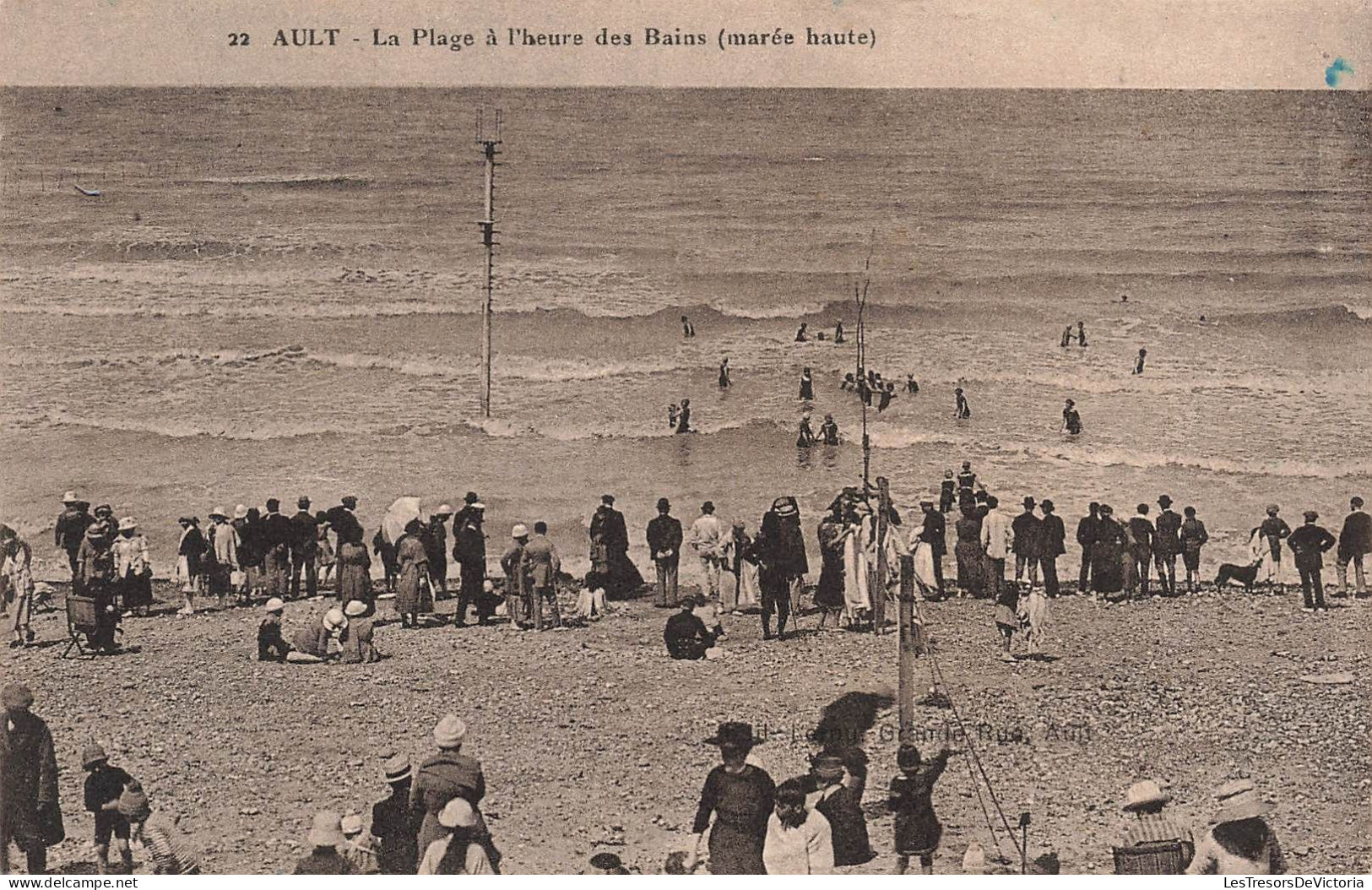 FRANCE - Ault - Vue Sur La Plage à L'heure Des Bains (marée Haute) - Animé - Carte Postale Ancienne - Ault