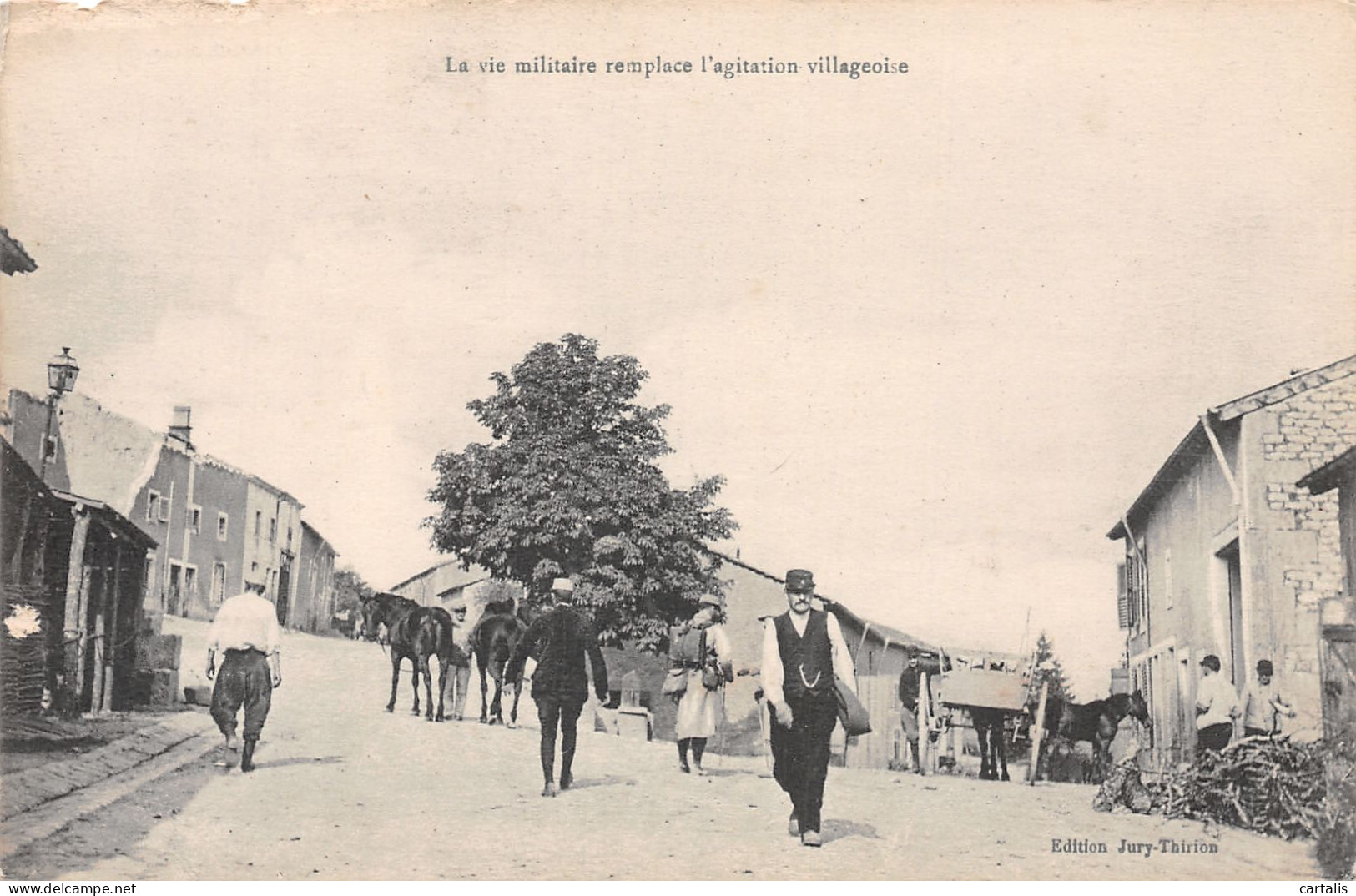 SUI-BONCOURT-N°4015-E/0241 - Court