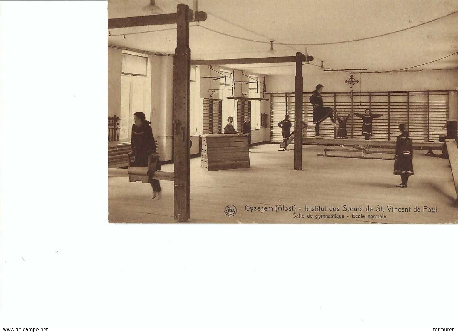 Gijzegem:Institut Des Soeurs De St Vincent De Paul Gysegem -Salle De Gymnastique - école Normale - Aalst