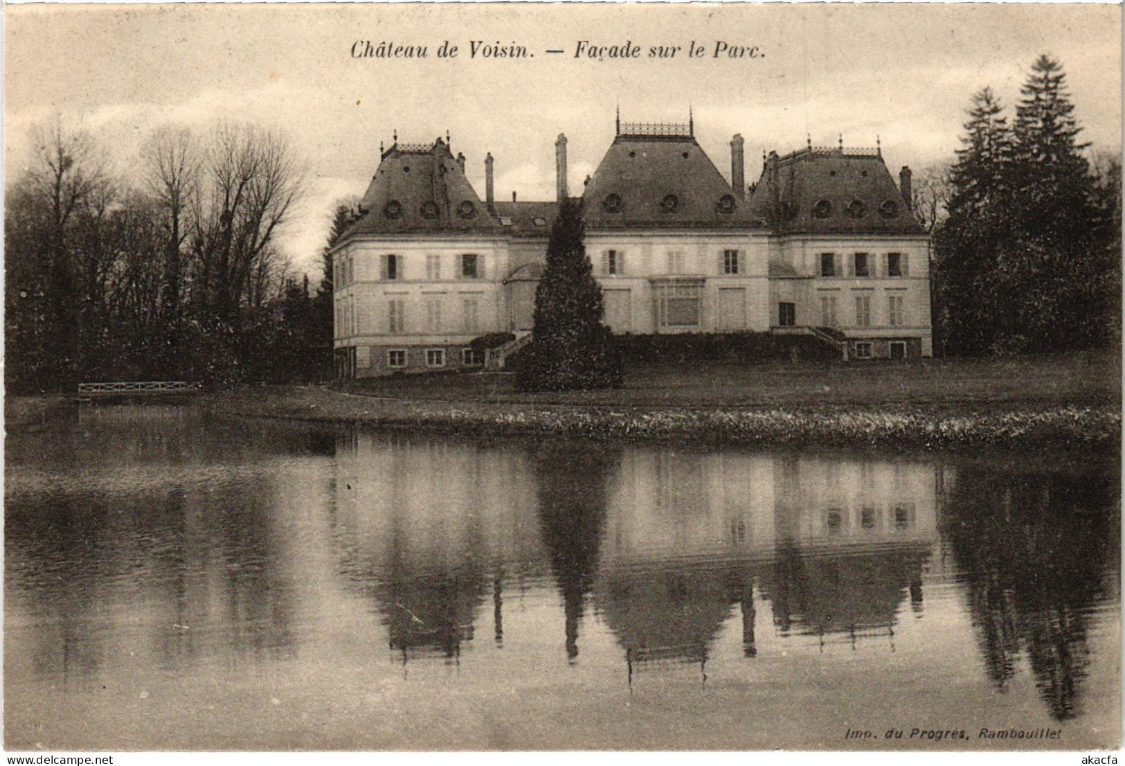 CPA LOUVECIENNES Chateau De Voisins - Facade Sur Le Parc (1385343) - Louveciennes