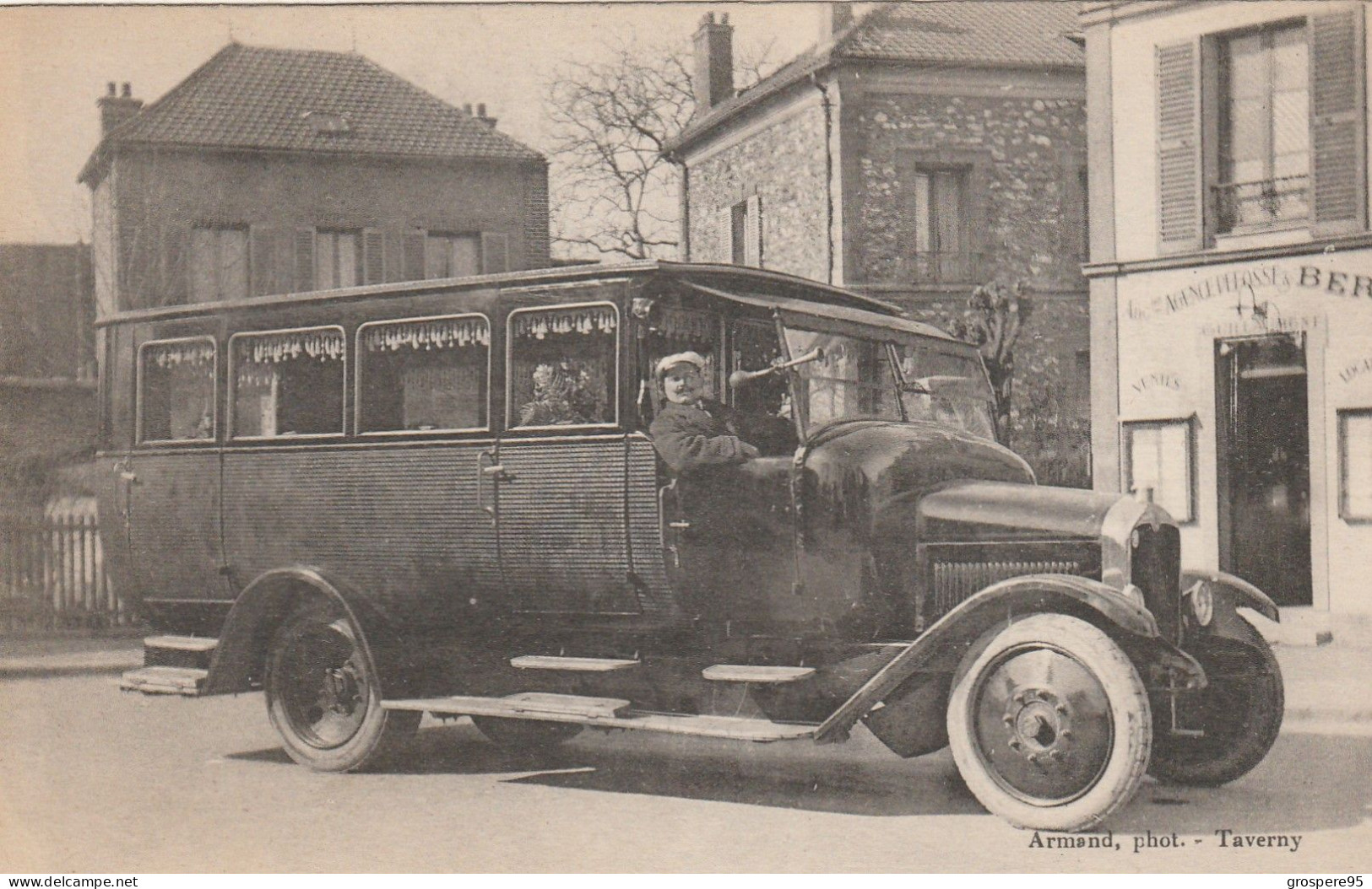 SAINT LEU TAVERNY AUTOBUS PHOTOGRAPHE ARMAND DEVANT ANCIENNE AGENCE DEFOSSE ET ...RARE - Taverny