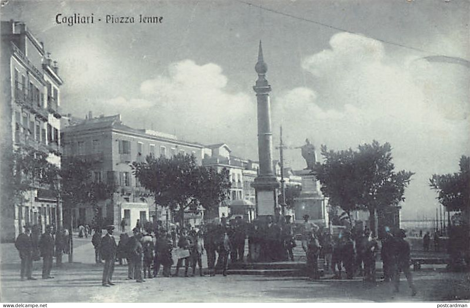 CAGLIARI - Piazza Yenne - Cagliari