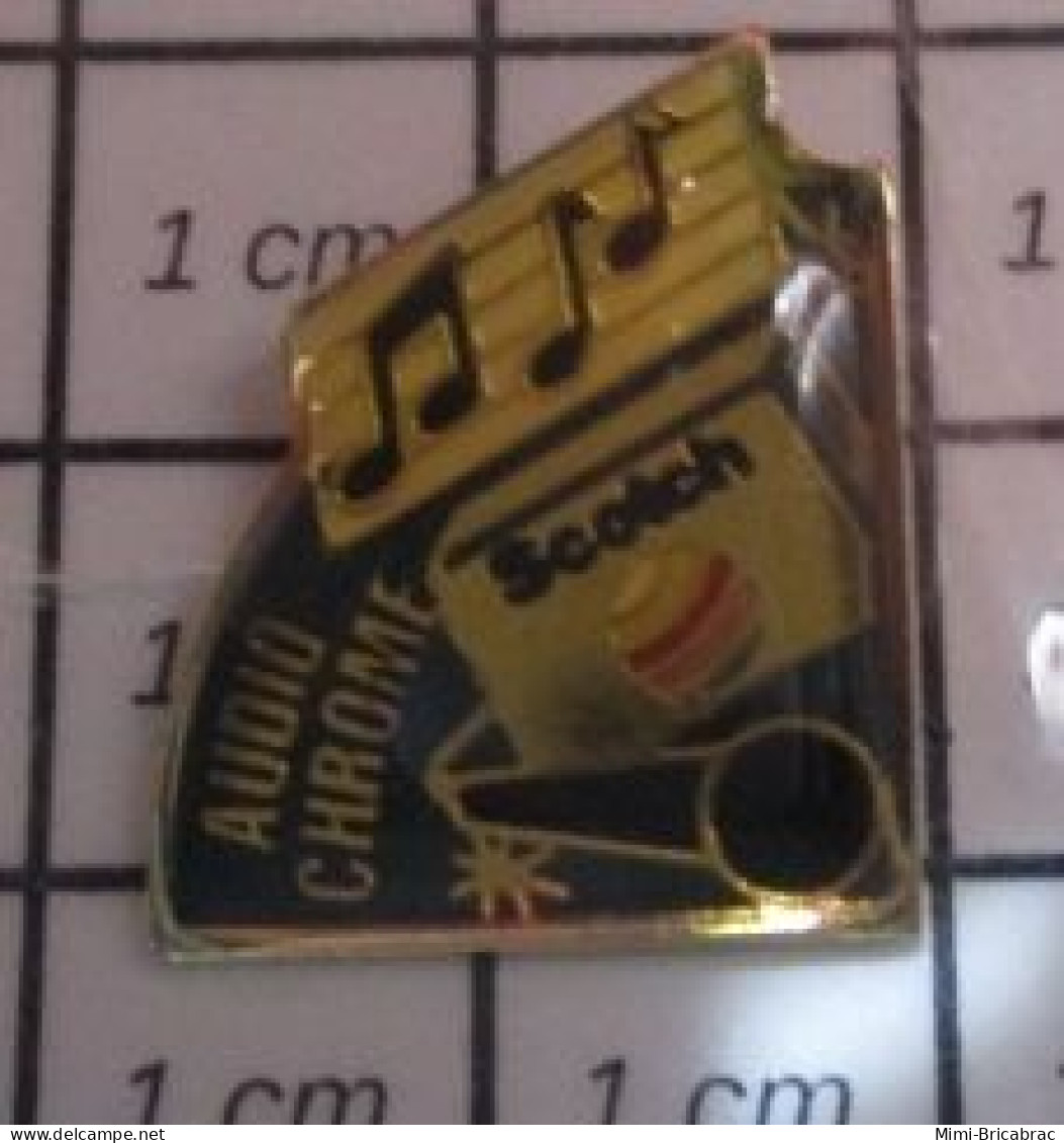 718B  Pin's Pins / Beau Et Rare / MUSIQUE / CASSETTE AUDIO CHROME SCOTCH - Musique