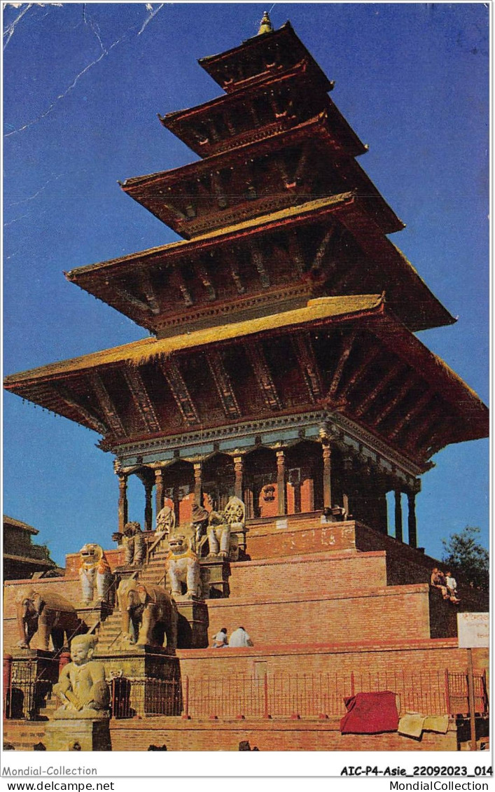 AICP4-ASIE-0406 - Nyatapola Temple - BHAKTAPUR - Népal