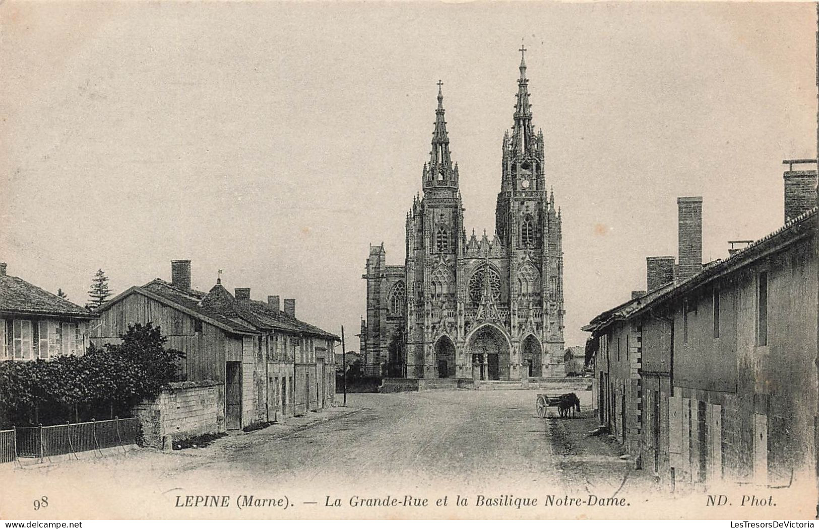 FRANCE - L'Epine - La Grande-Rue Et La Basilique Notre Dame - Carte Postale Ancienne - L'Epine