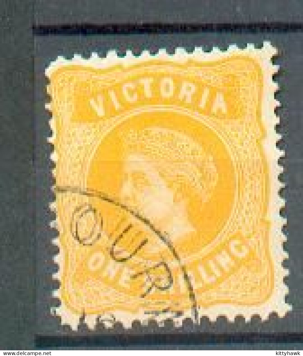 B 203 - VICTORIA - YT 124 ° Obli - Usati