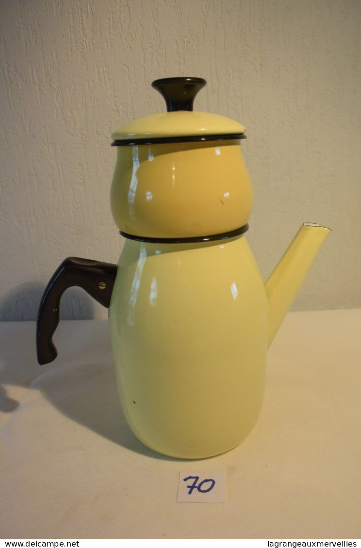 C70 Samovar Ou Théière En émaillé Jaune - Teiere