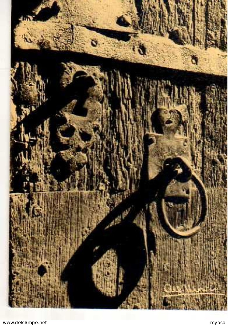 MONIER  Visage Du Temps, Vieille Porte En Bois, Heurtoir En Metal - Monier