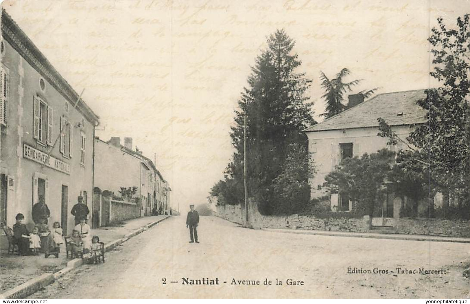 87 - HAUTE-VIENNE - NANTIAT  - Avenue De La Gare - Animation Devant Gendarmerie - 10384 - Nantiat