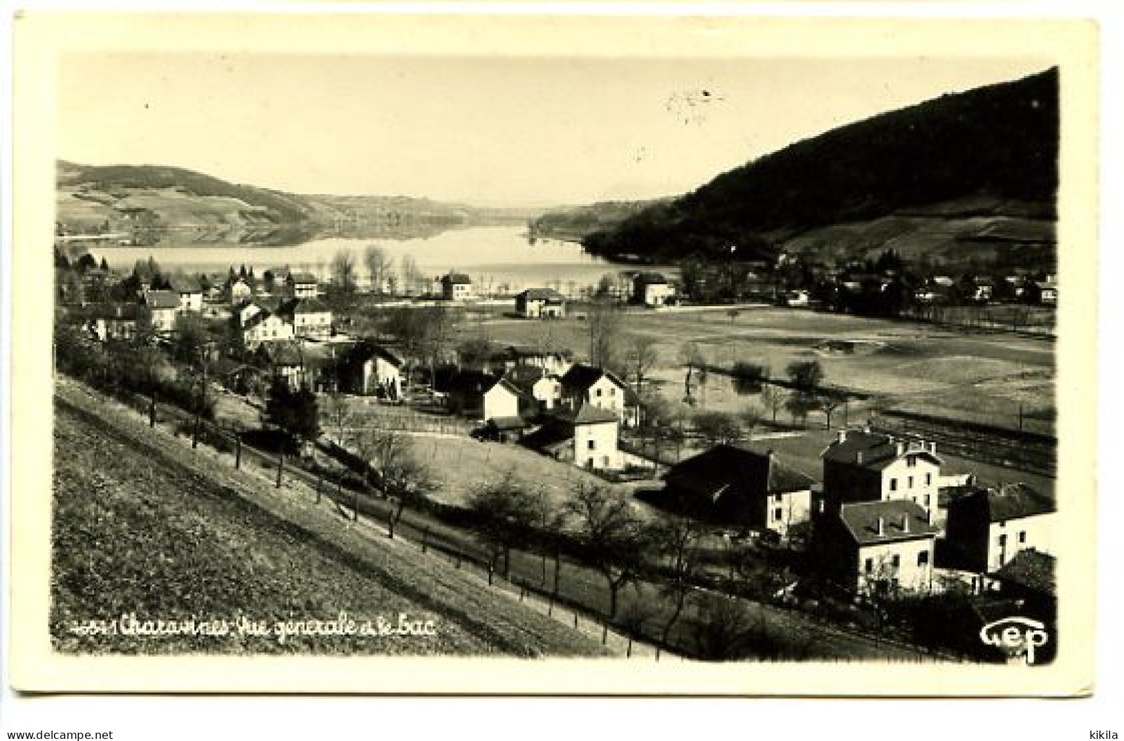 CPSM  GEP 9 X 14 Isère  CHARAVINES Vue Générale Et Le Lac - Charavines