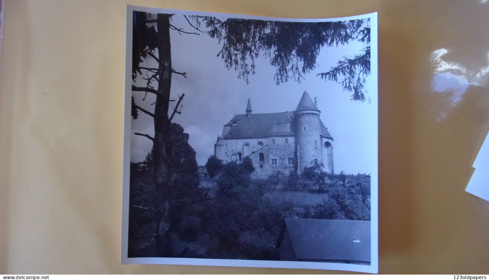 SNAPSHOT PHOTO AMATEUR 18/18CM AVEYRON EGLISE ST ENGEL AOUT 1965 - Lugares