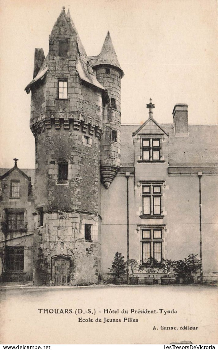 FRANCE - Thouars - Hôtel Du Président Tyndo - Ecole De Jeunes Filles - Carte Postale Ancienne - Thouars