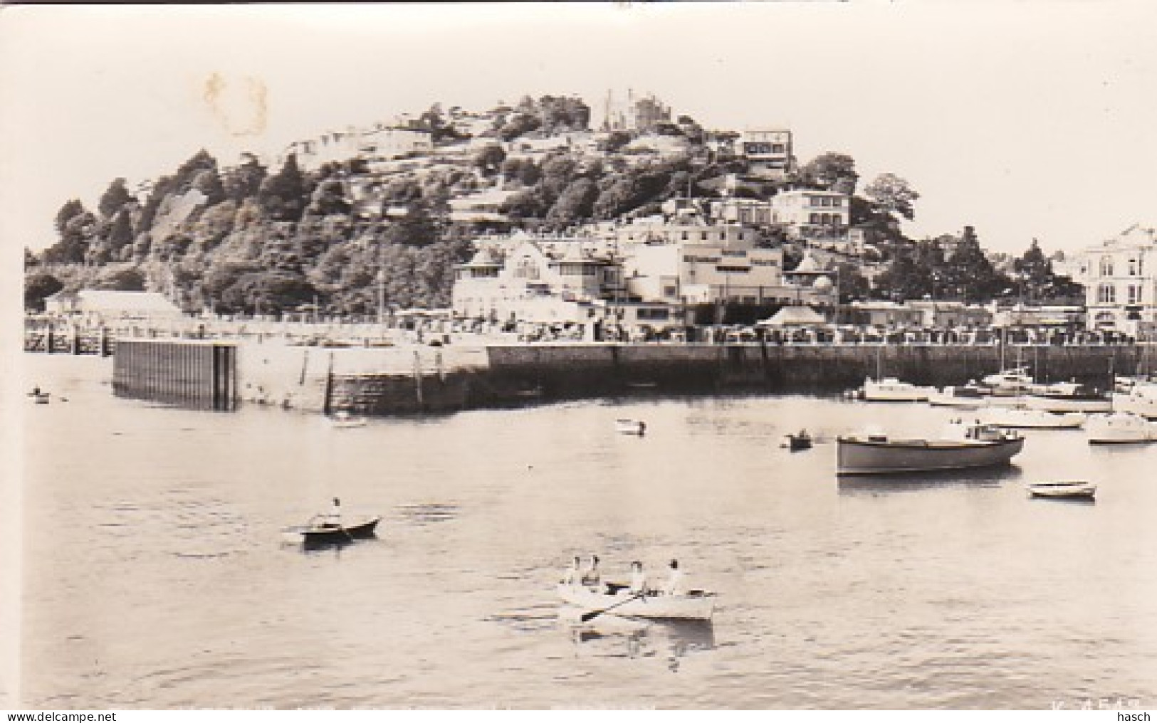 2811	162	Torquay, The Harbour And Waldon Hill (see Corners) - Torquay