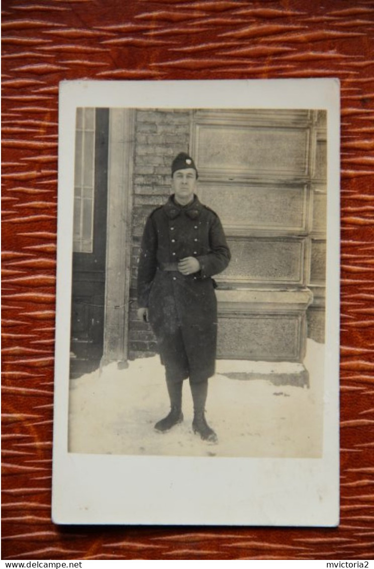 MILITARIA : Carte Photo D'un Soldat - Personajes