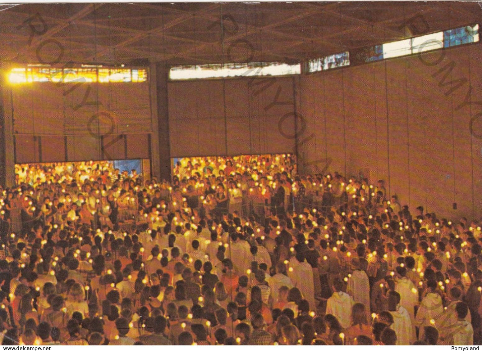 CARTOLINA  C1 TAIZE,SAONE ET LOIRE,FRANCIA-BOURGOGNE-EGLISE DE LA RECONCILIATION,INTERIEUR-VIAGGIATA 1982 - Bourgogne