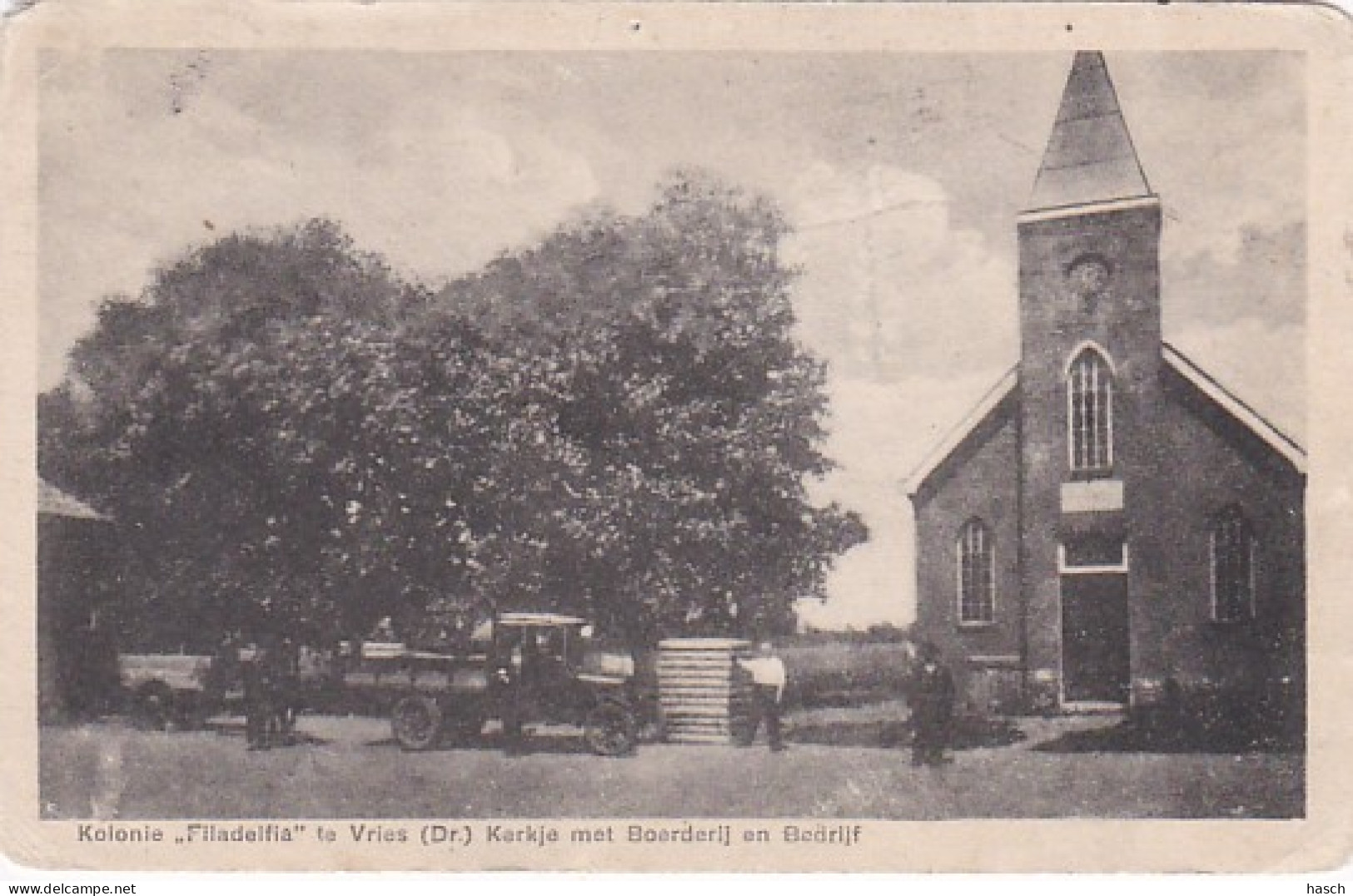 2850	50	Kolonie ,,Filadelfia’’ Te Vries (dr) Kerkje Met Boerderij En Bedrijf (vouwen In De Hoeken En Boven En Punaise Ga - Vries