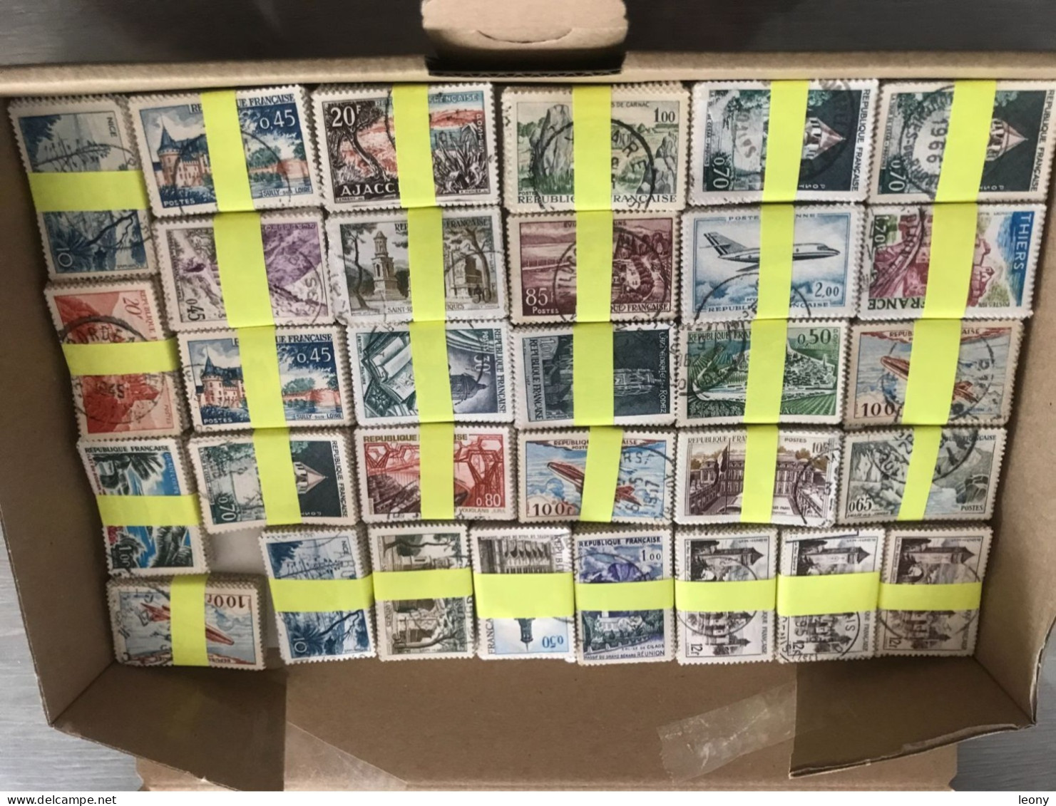 154  BOTTES  De  50   TIMBRES  De FRANCE   -   GRAND FORMAT  - OBLITERES - - Lots & Kiloware (mixtures) - Min. 1000 Stamps