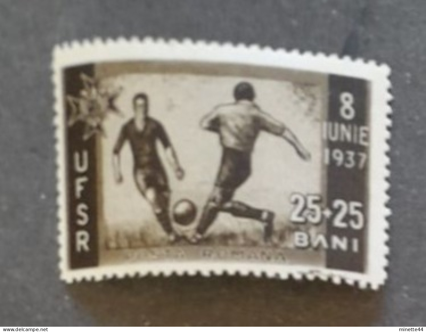 ROUMANIE ROMANA ROMINA 1937  MLH*   FOOTBALL FUSSBALL SOCCER  CALCIO VOETBAL FUTBOL FUTEBOL FOOT - Unused Stamps