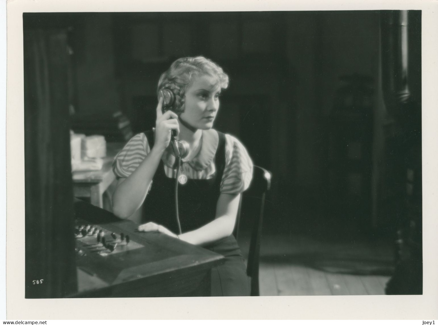 Photo Janine Crispin  Dans Le Film 2ème Bureau De Pierre Billon En 1935 - Célébrités