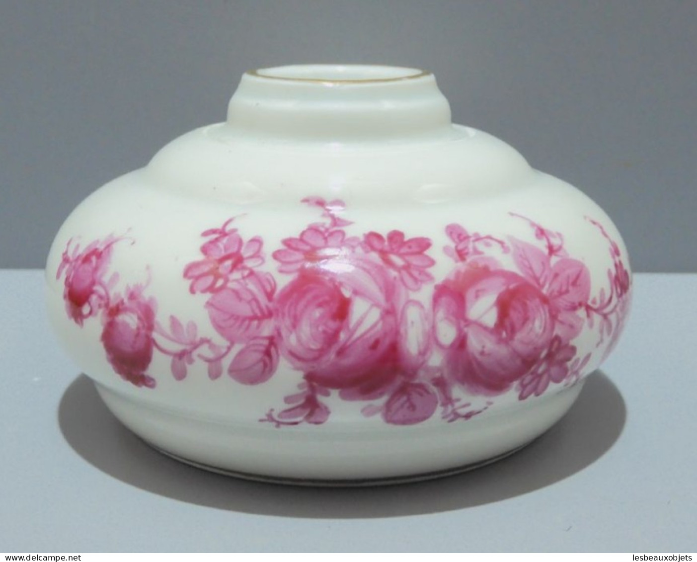 -BEL ENCRIER PORTE PLUME PORCELAINE LIMOGES décor Main ROSES couleur rose   E