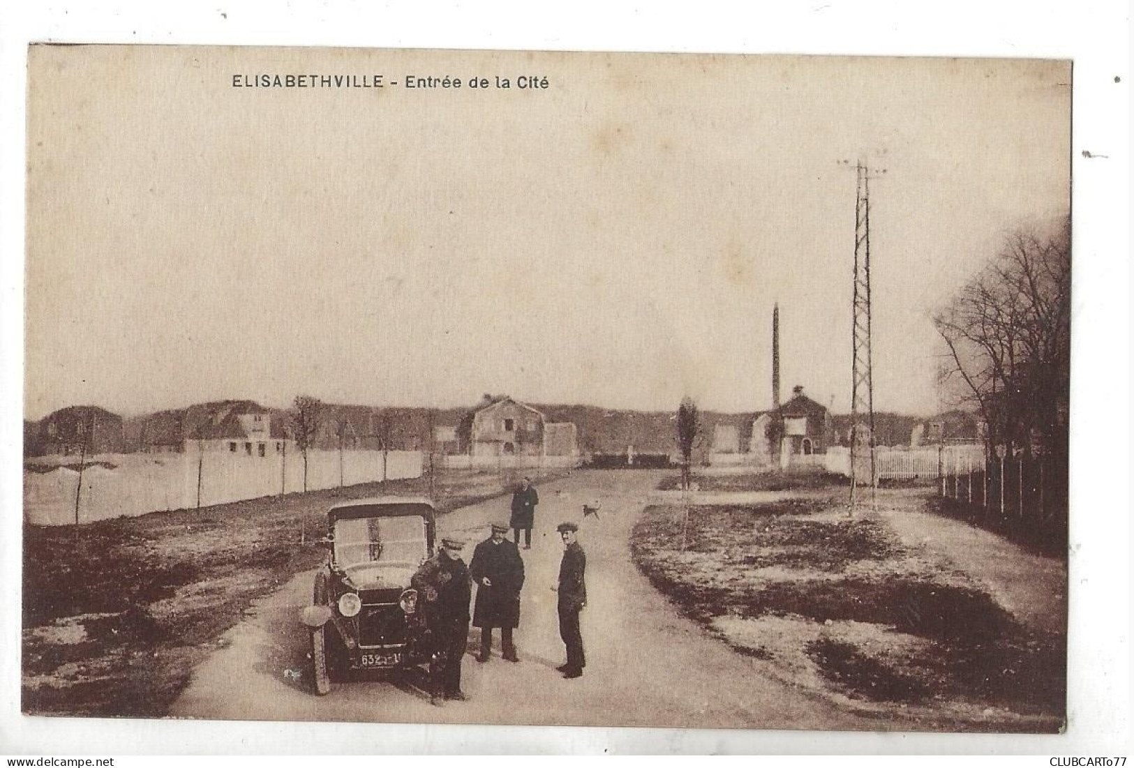 Aubergenville Et Épône (78) : GP D'une Voiture à L'entrée De La Cité D'Elisabethville En 1930 (animé) PF - Aubergenville