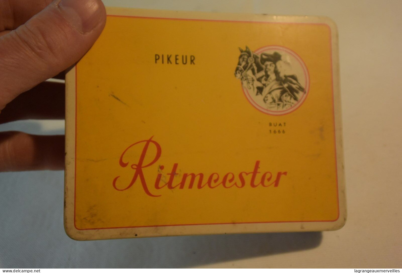 C74 Ancienne Boite Ritmeester En Métal Chat - Boîtes