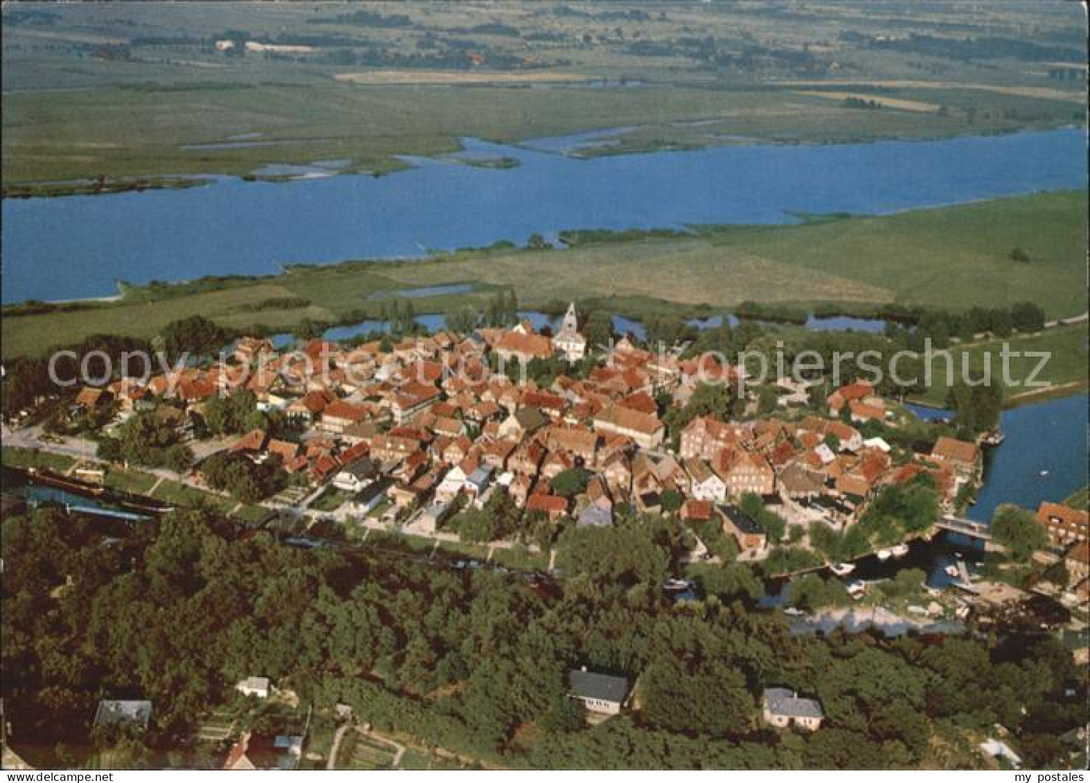 72533681 Hitzacker Elbe Blick Auf Die Altstadt Fliegeraufnahme Hitzacker - Hitzacker