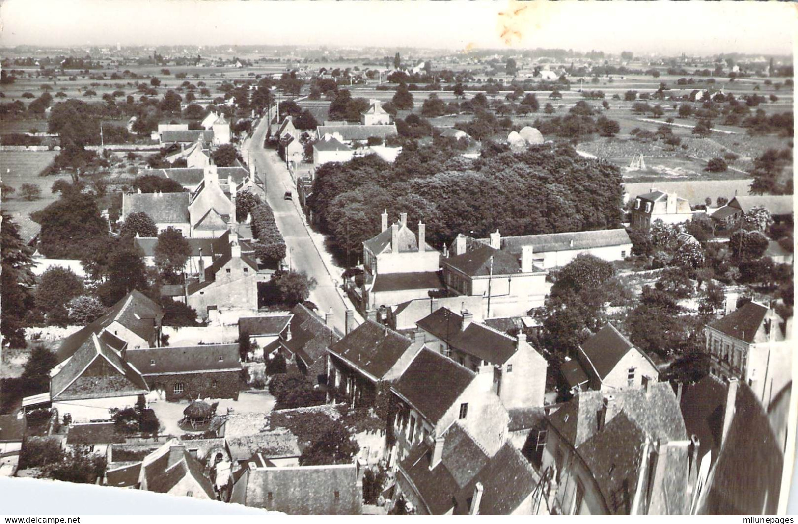 37 Indre Et Loire En Avion Au Dessus Du Haut Du Bourg De Fondettes - Fondettes