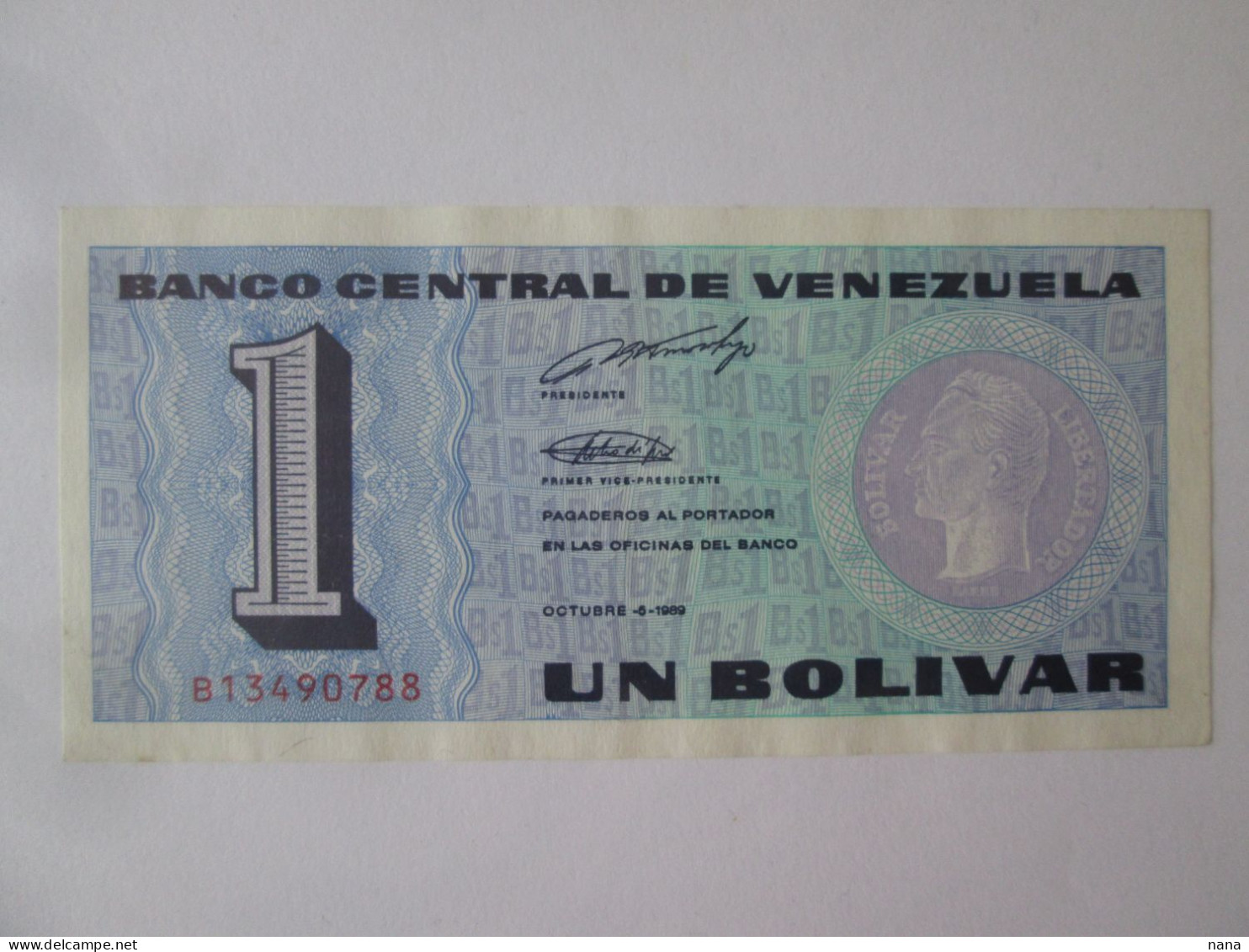 Venezuela 1 Bolivar 1989 Banknote UNC See Pictures - Venezuela