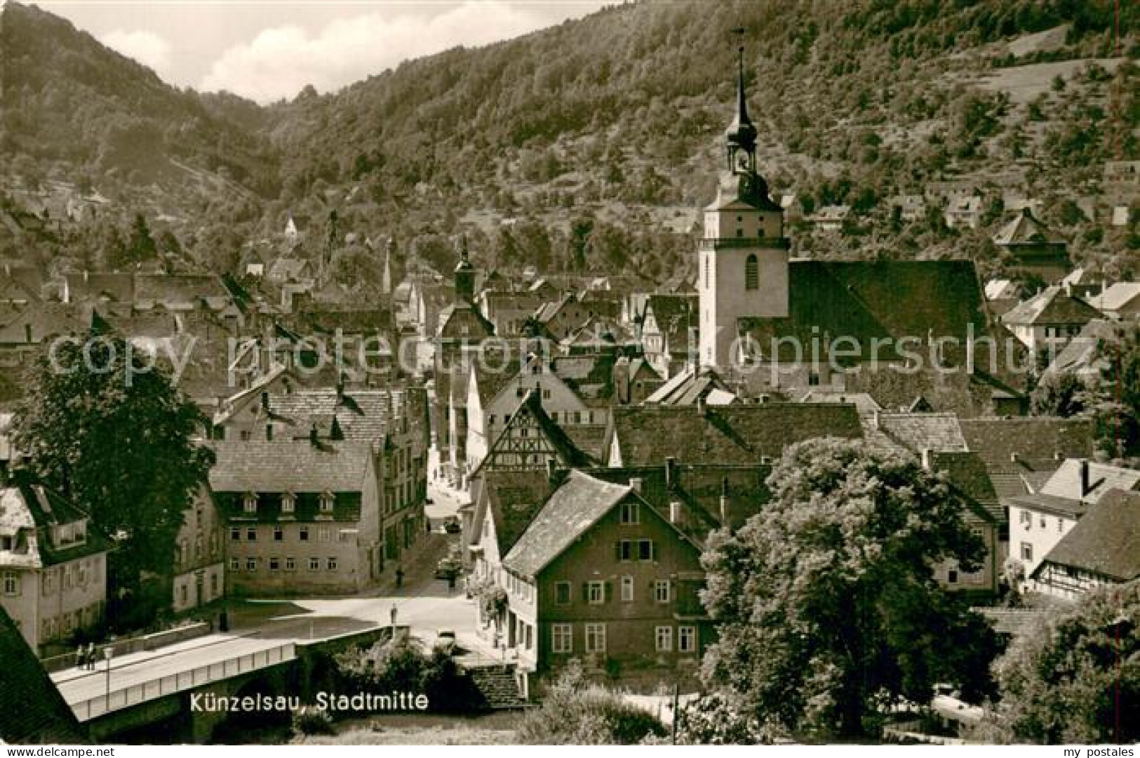 73775729 Kuenzelsau Stadtmitte Blick Zur Kirche Kuenzelsau - Künzelsau